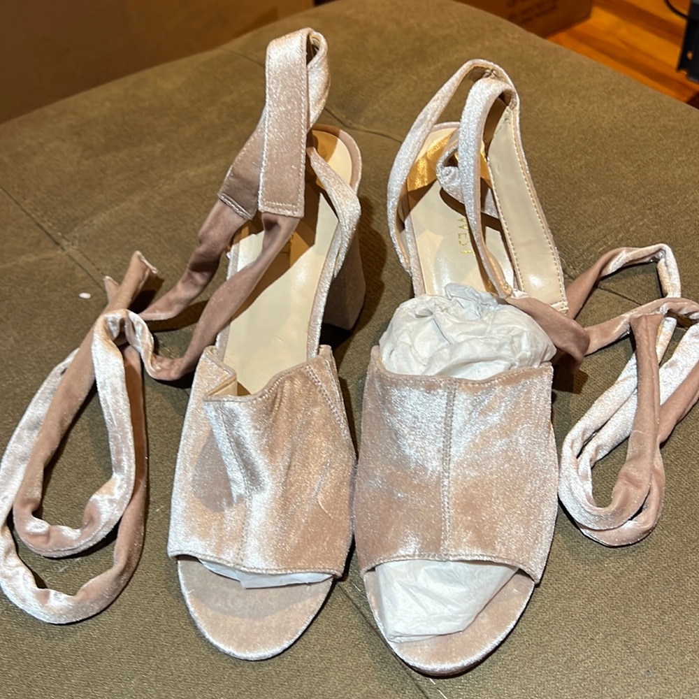 Ankle tie block heel